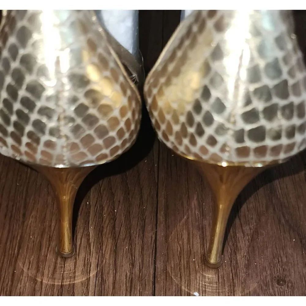BCBG Cage Heels  - Picture 5 of 8